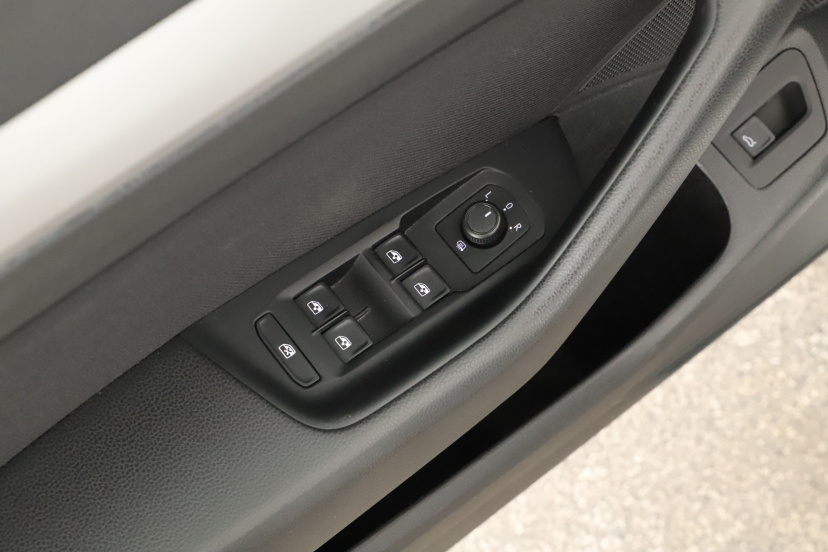 Volkswagen Passat, 2016