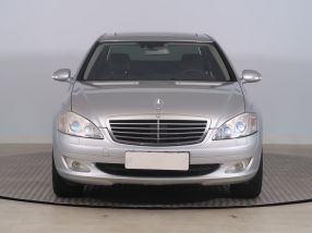 Mercedes-Benz S - 2008