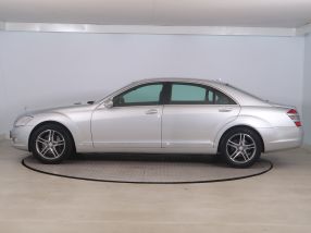 Mercedes-Benz S - 2008