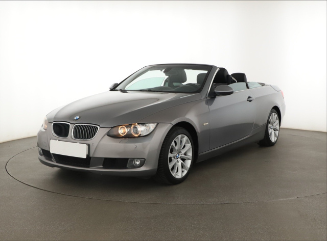 BMW 330 i