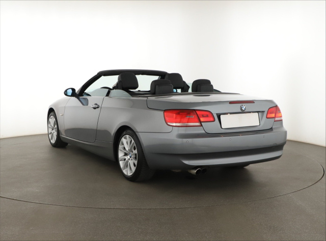 BMW 330 i