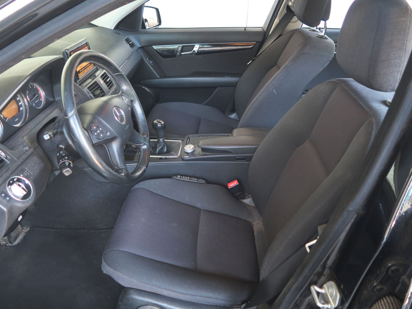 Mercedes-Benz C, 2010