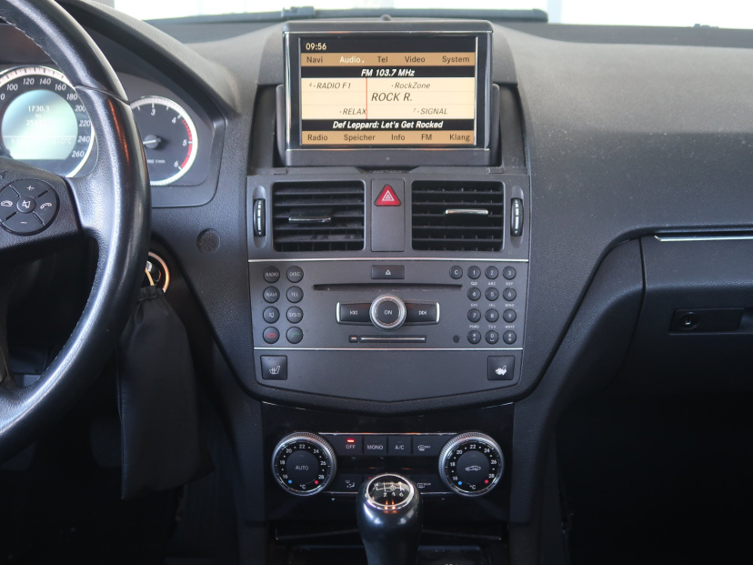 Mercedes-Benz C, 2010