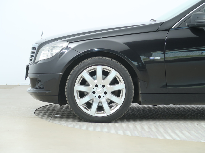 Mercedes-Benz C, 2010