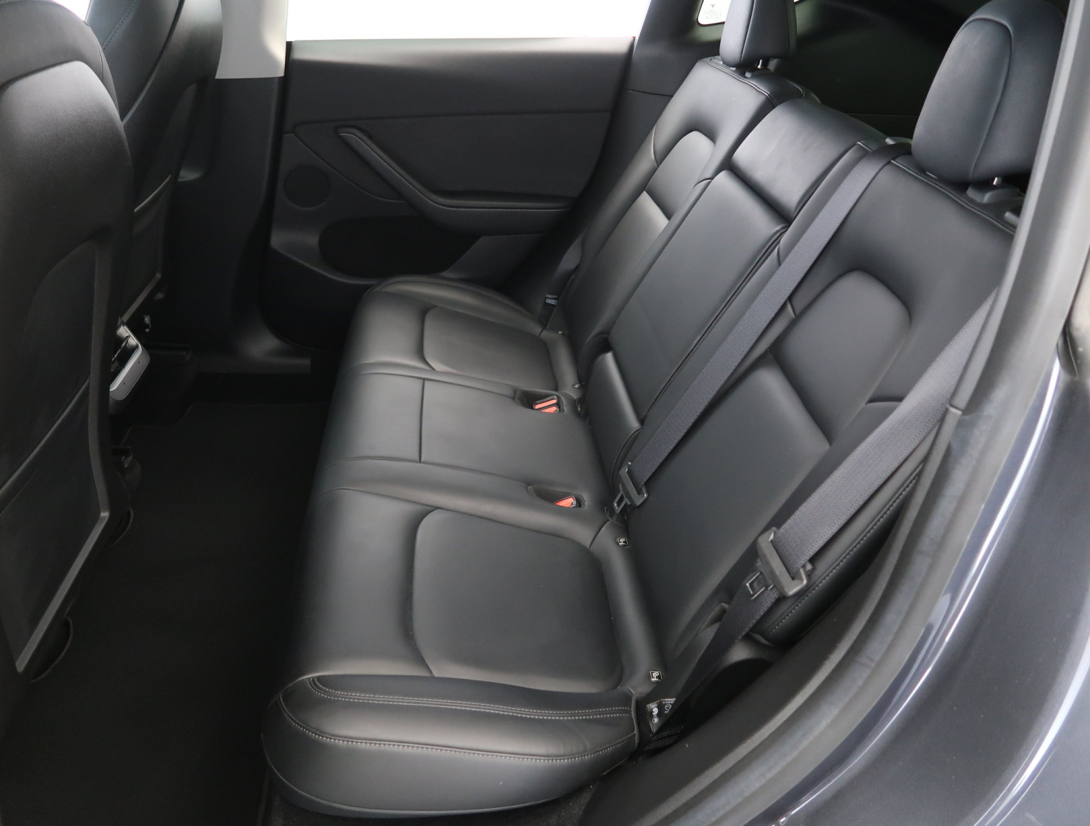 Tesla Model Y - 2022