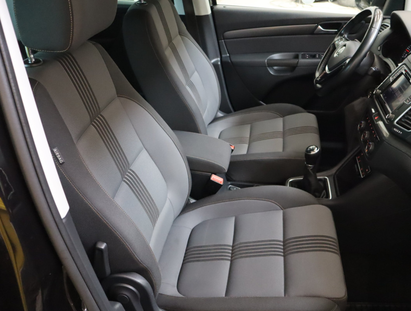 Volkswagen Sharan, 2016