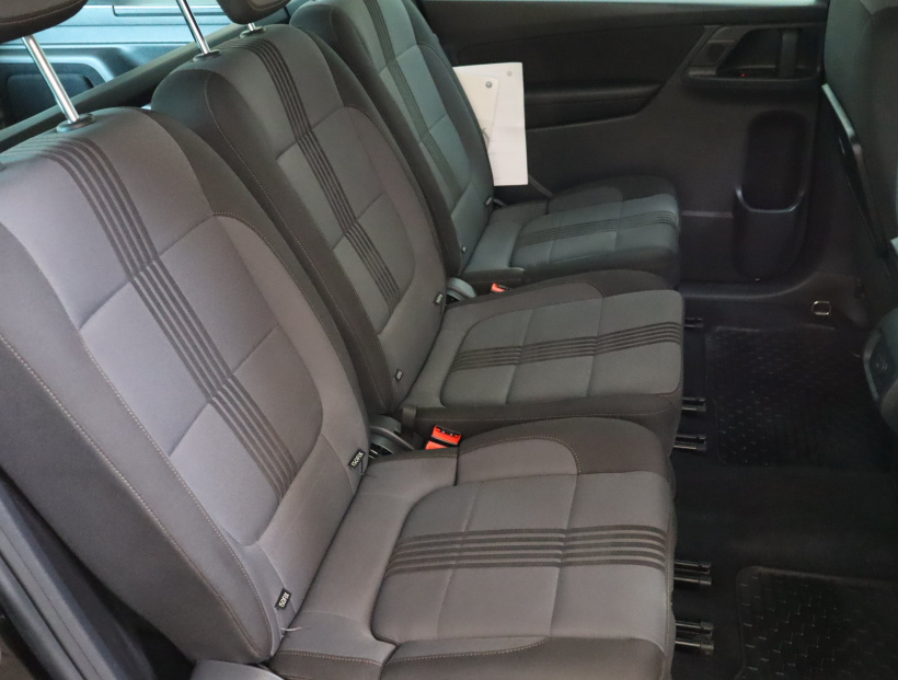 Volkswagen Sharan, 2016