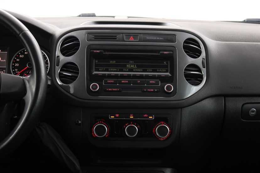 Volkswagen Tiguan, 2012