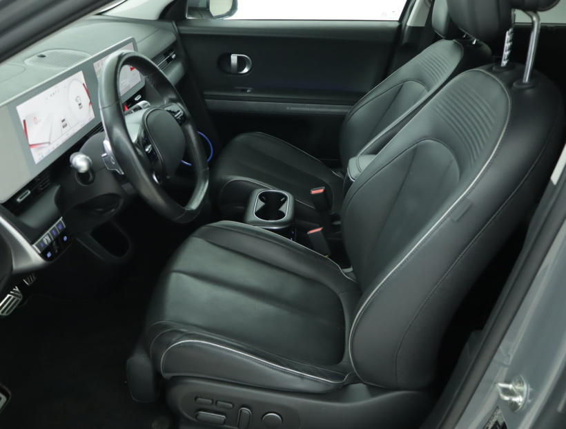 Hyundai Ioniq 5, 2022