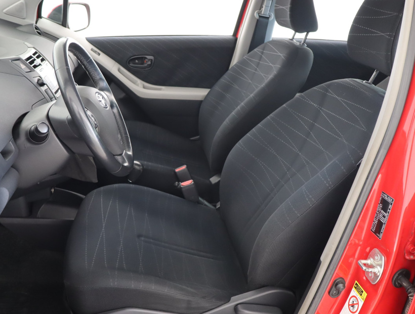 Toyota Yaris, 2007