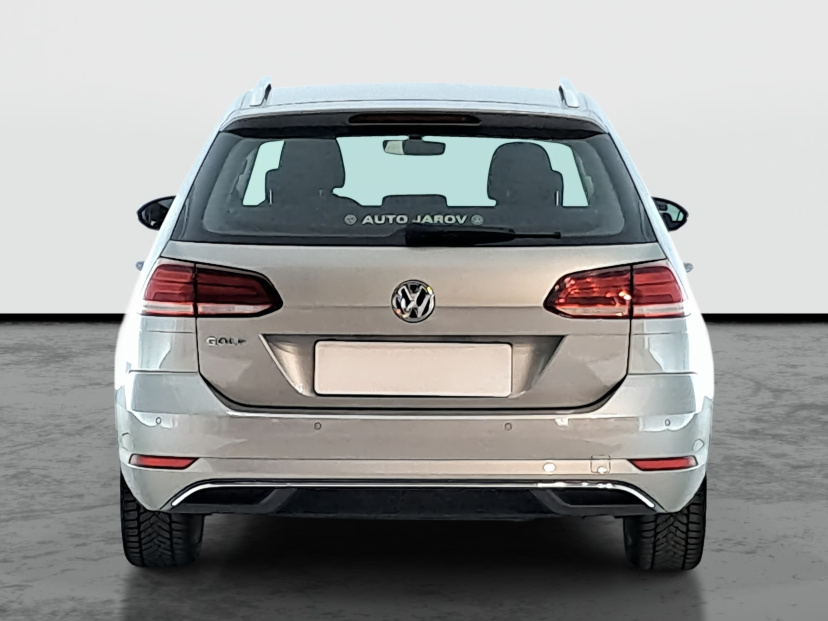 Volkswagen Golf, 2020