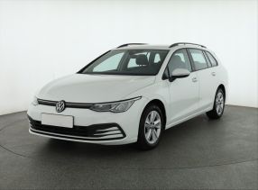 Volkswagen Golf - 2023