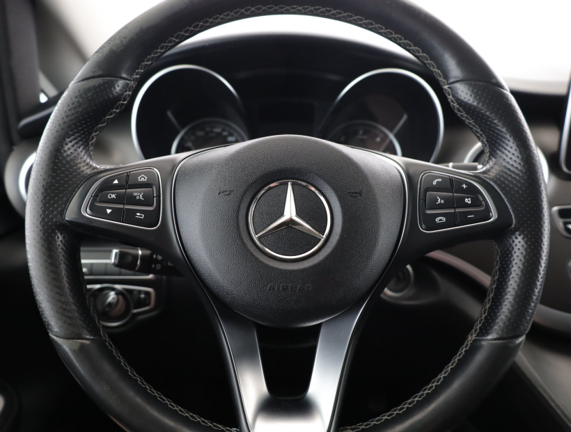Mercedes-Benz V, 2018