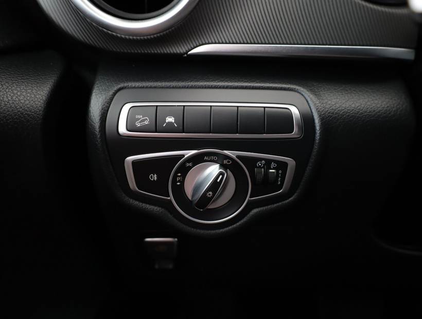 Mercedes-Benz V, 2018
