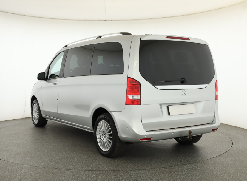 Mercedes-Benz V, 2018