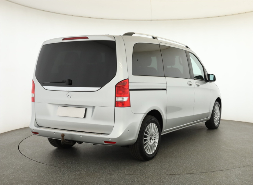 Mercedes-Benz V, 2018