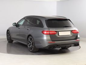 Mercedes-Benz E - 2018