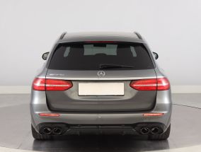 Mercedes-Benz E - 2018