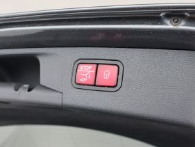 Mercedes-Benz E - 2018