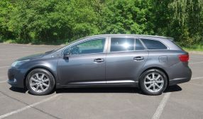 Toyota Avensis - 2012