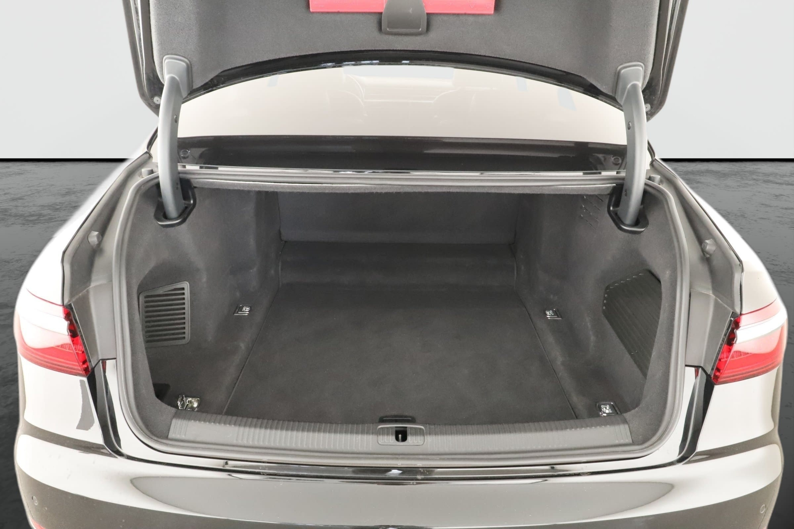 Audi A8 - 2019