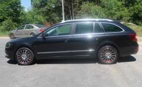 Škoda Superb - 2015