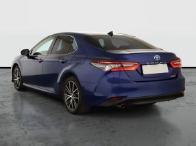 Toyota Camry - 2021