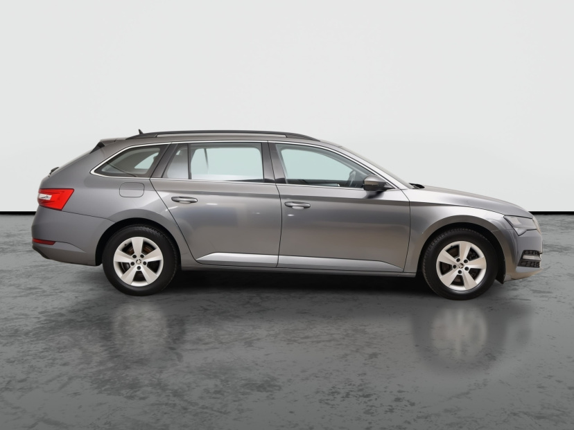 Škoda Superb, 2023