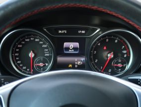 Mercedes-Benz GLA - 2018