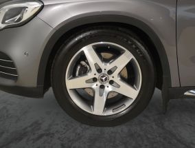 Mercedes-Benz GLA - 2018