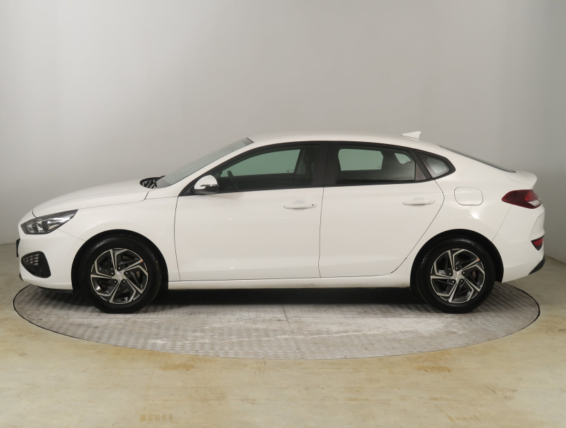Hyundai i30 Fastback, 2023