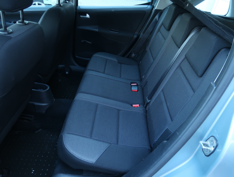 Peugeot 207, 2011