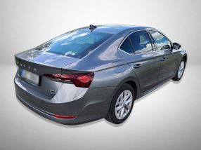 Škoda Octavia - 2023