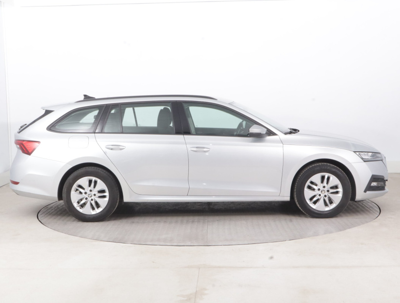 Škoda Octavia, 2022