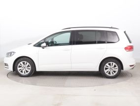 Volkswagen Touran - 2023
