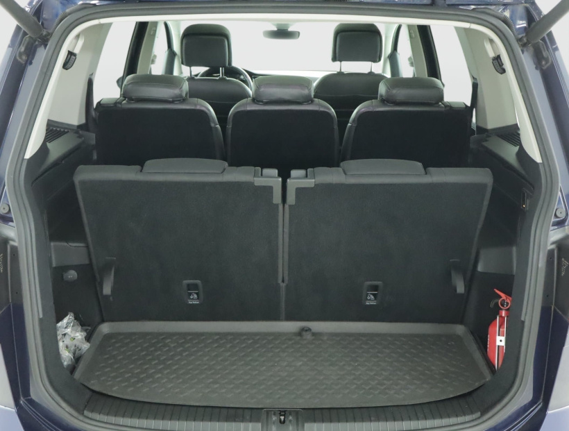 Volkswagen Touran, 2020
