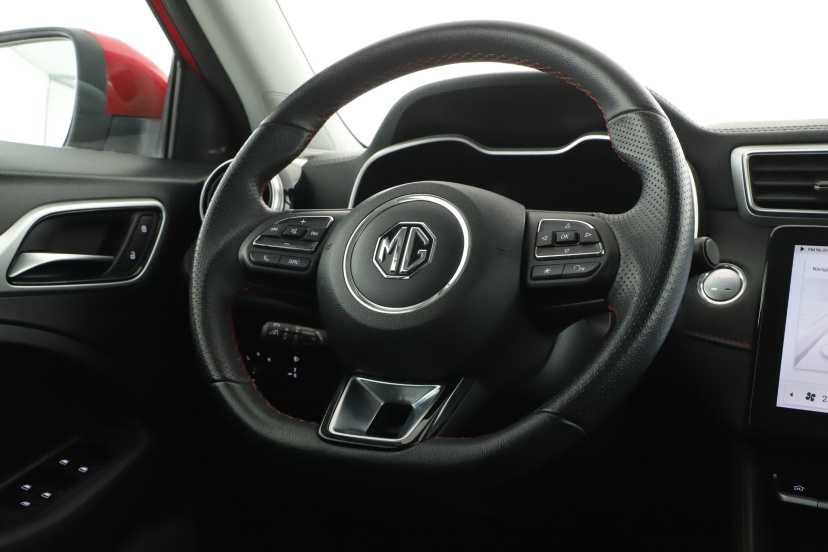 MG ZS SUV, 2022