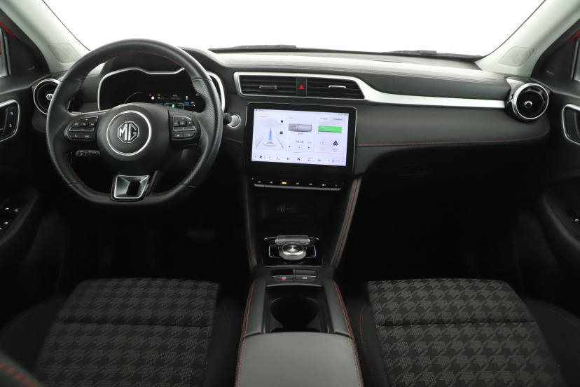 MG ZS SUV, 2022
