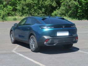 Peugeot 408 - 2025
