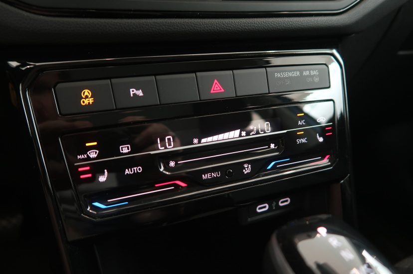 Volkswagen T-Cross, 2024