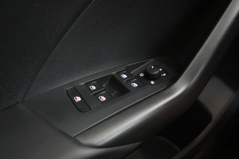 Volkswagen T-Cross, 2024