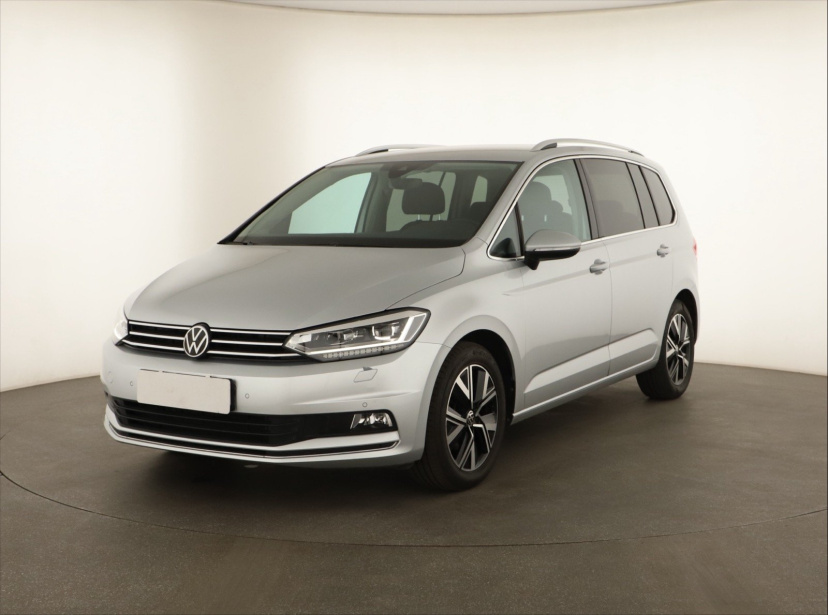Volkswagen Touran, 2020