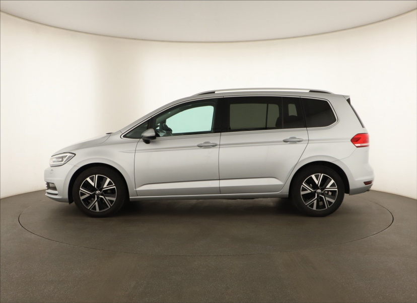 Volkswagen Touran, 2020