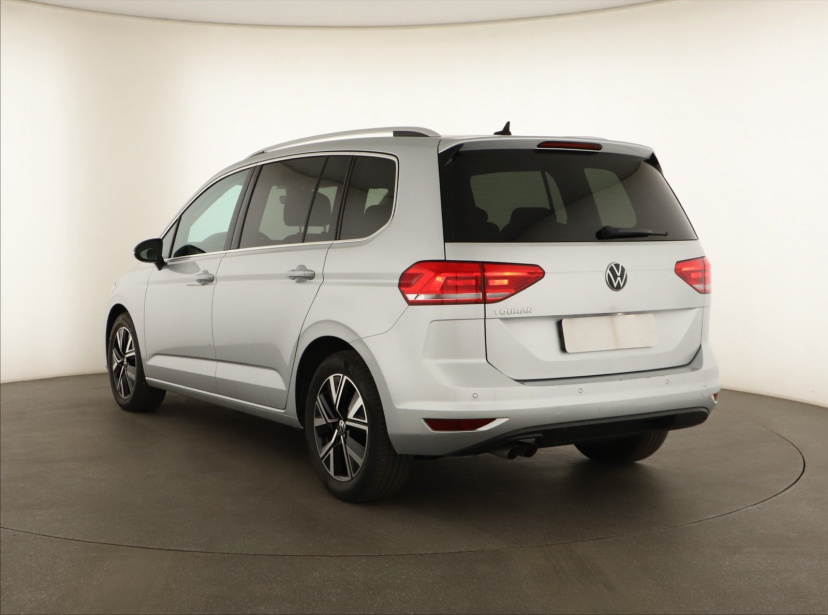 Volkswagen Touran, 2020