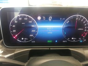 Mercedes-Benz C - 2023