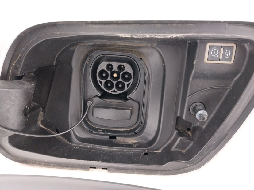 Peugeot e-2008, 2021