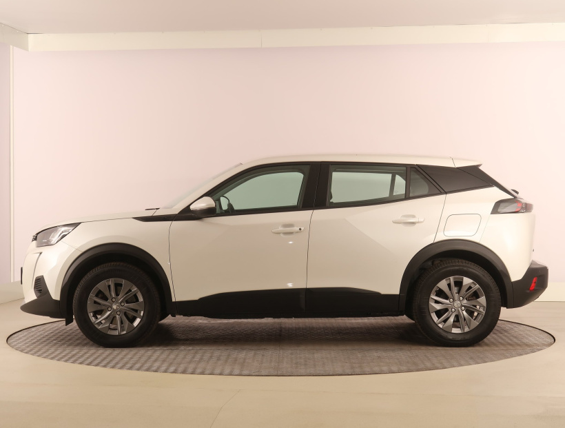 Peugeot e-2008, 2021
