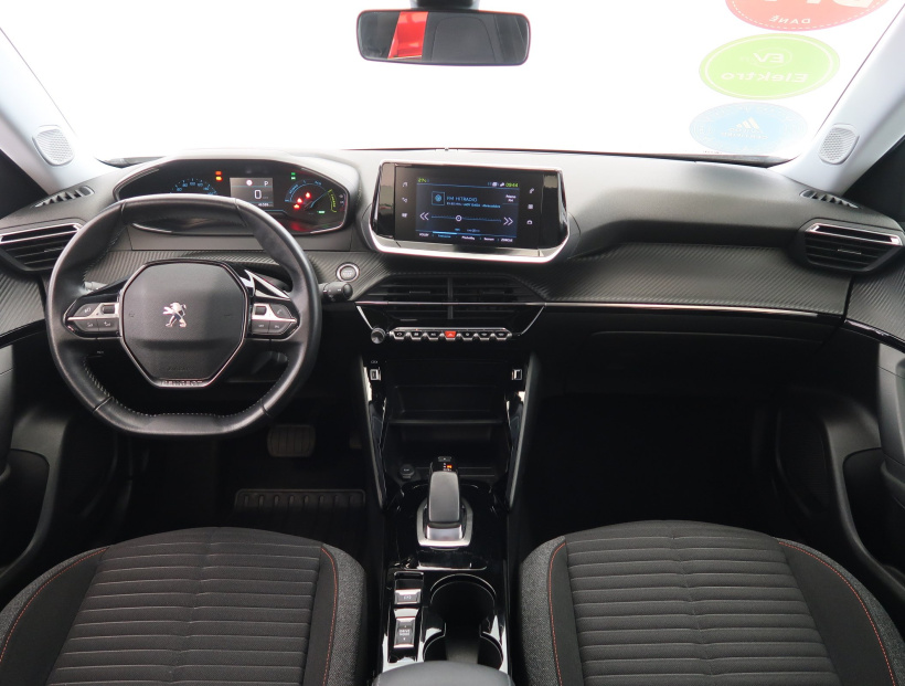 Peugeot e-2008, 2021