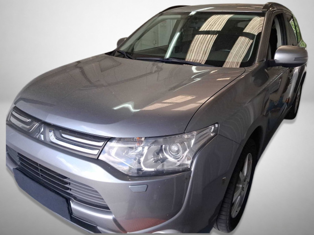 Mitsubishi Outlander 2013