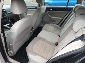 Volkswagen Golf - 2014